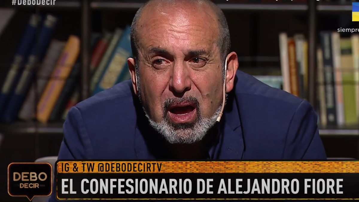 Alejandro Fiore Se Emocion En El Confesionario De Luis Mis Hijos Son