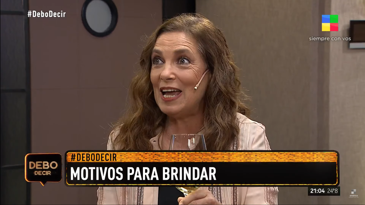 Sandra Mihanovich brindó por el país en Debo Decir A los argentinos