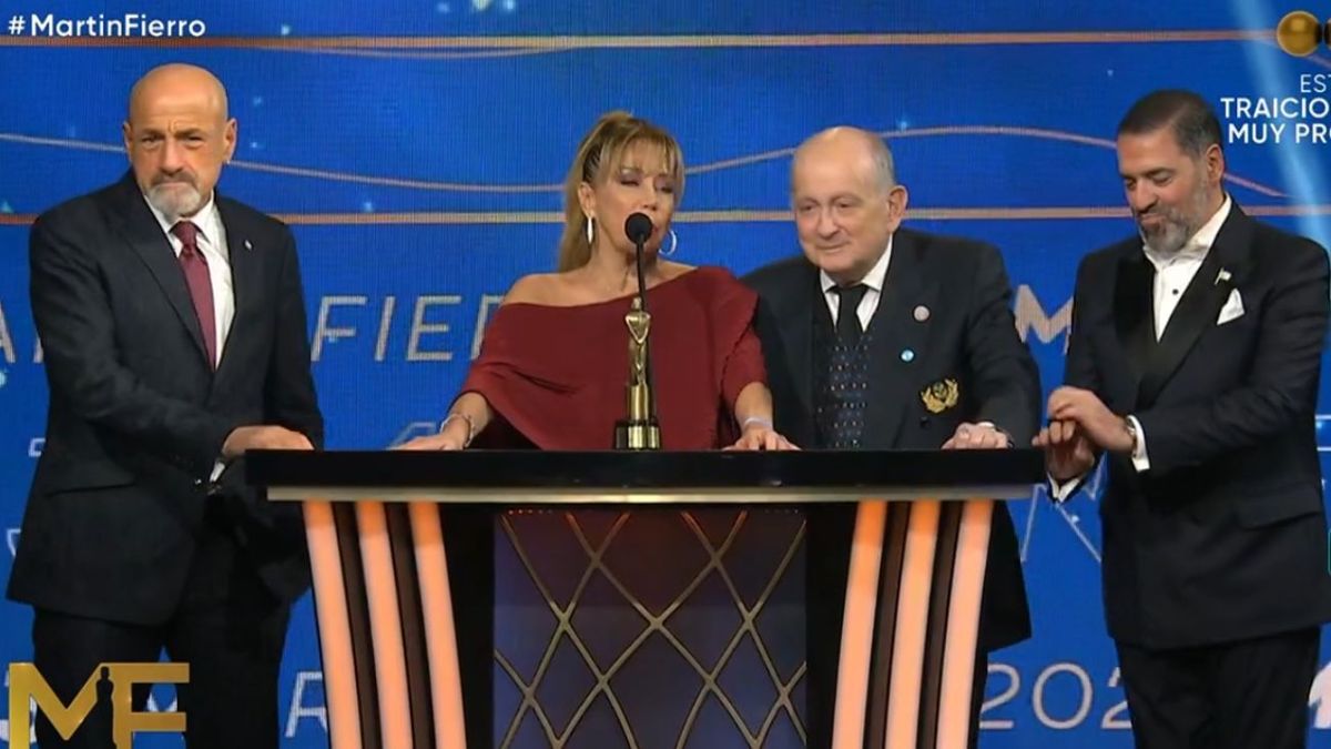Premios Martín Fierro 2023: Polémica en el bar recibió un reconocimiento especial por sus 60 años