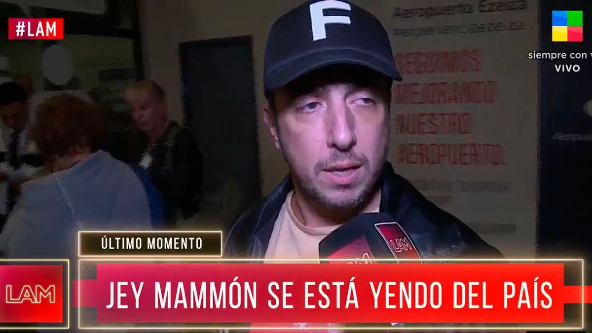 El video de Jey Mammon abandonando el país tras la denuncia de abuso de Lucas Benvenuto
